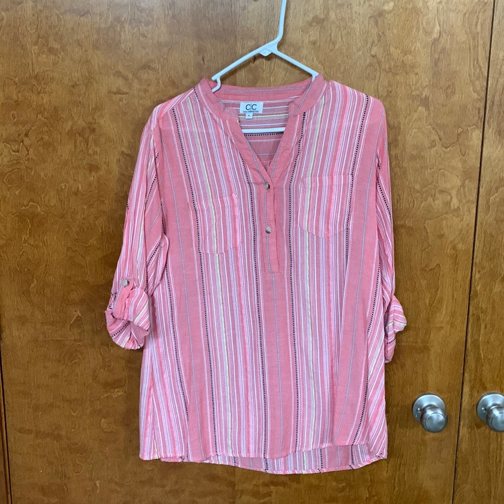 Brand new ! Never worn! Smoke free home! Super SOFT! Can be long sleeve